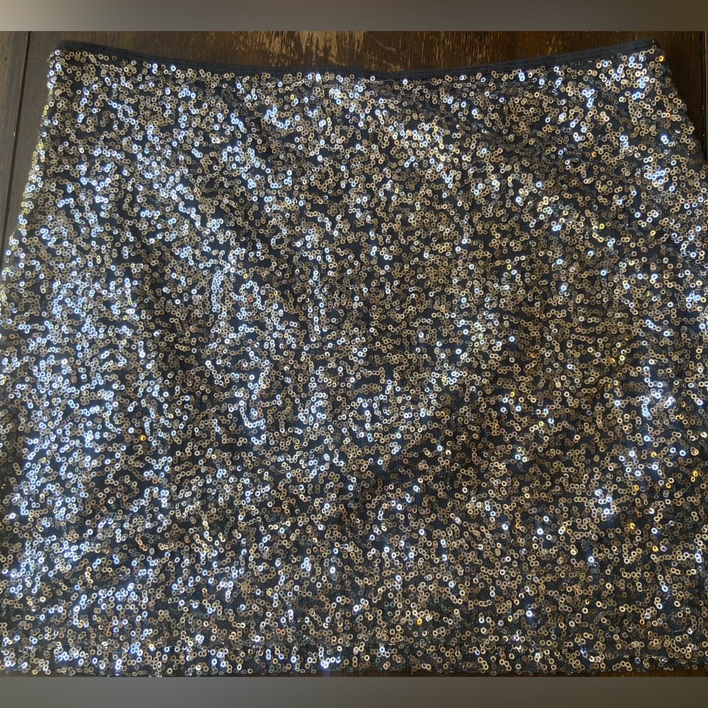 Express silver sequin mini skirt, size small